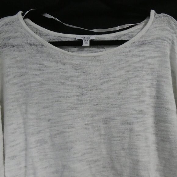 JERSEY By JACOB | medium | Knit White Cotton Lightweight Long Sleeve Sweater - Picture 4 of 16